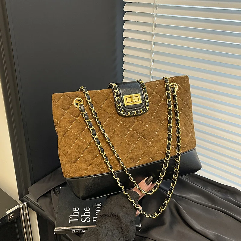 

​ Дизайнерская большая сумка для женщин, модная сумка через плечо 2025 года, кошелек большой емкости с ремешком-цепочкой, шикарный и просторный ​