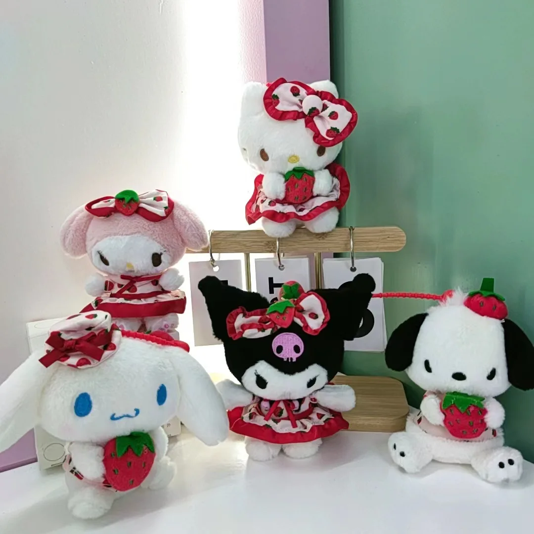 

Подушка Sanrio в виде клубники Kuromi Melody KT Cinnamoroll, плюшевая игрушка, мягкие игрушки-животные для девочек, кукла-клубника в подарок