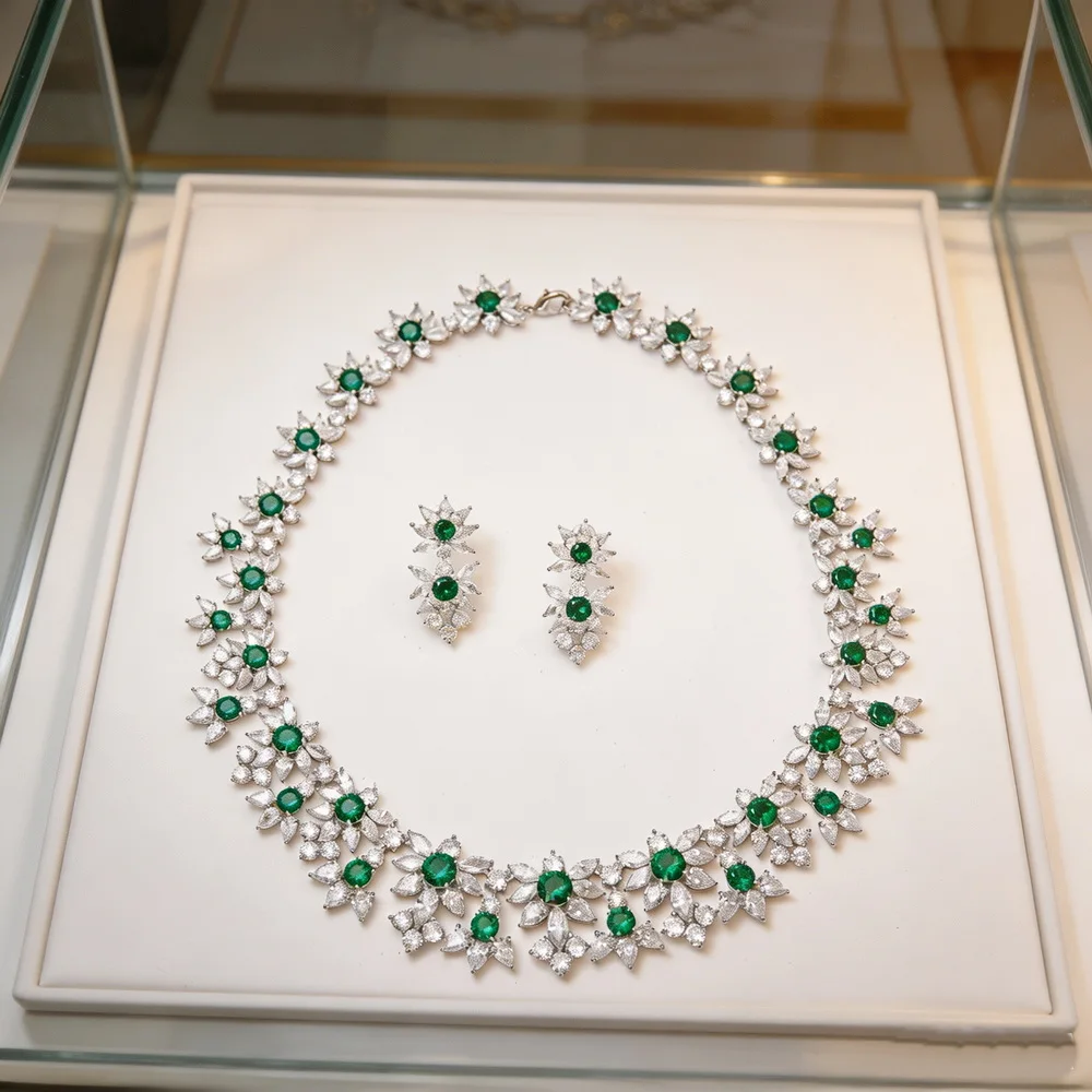 Designer Collection Necklace Earrings Women Lady Inlay Green Red Cubic Zircon Tassels Flower Pendant Choker Jewelry Sets
