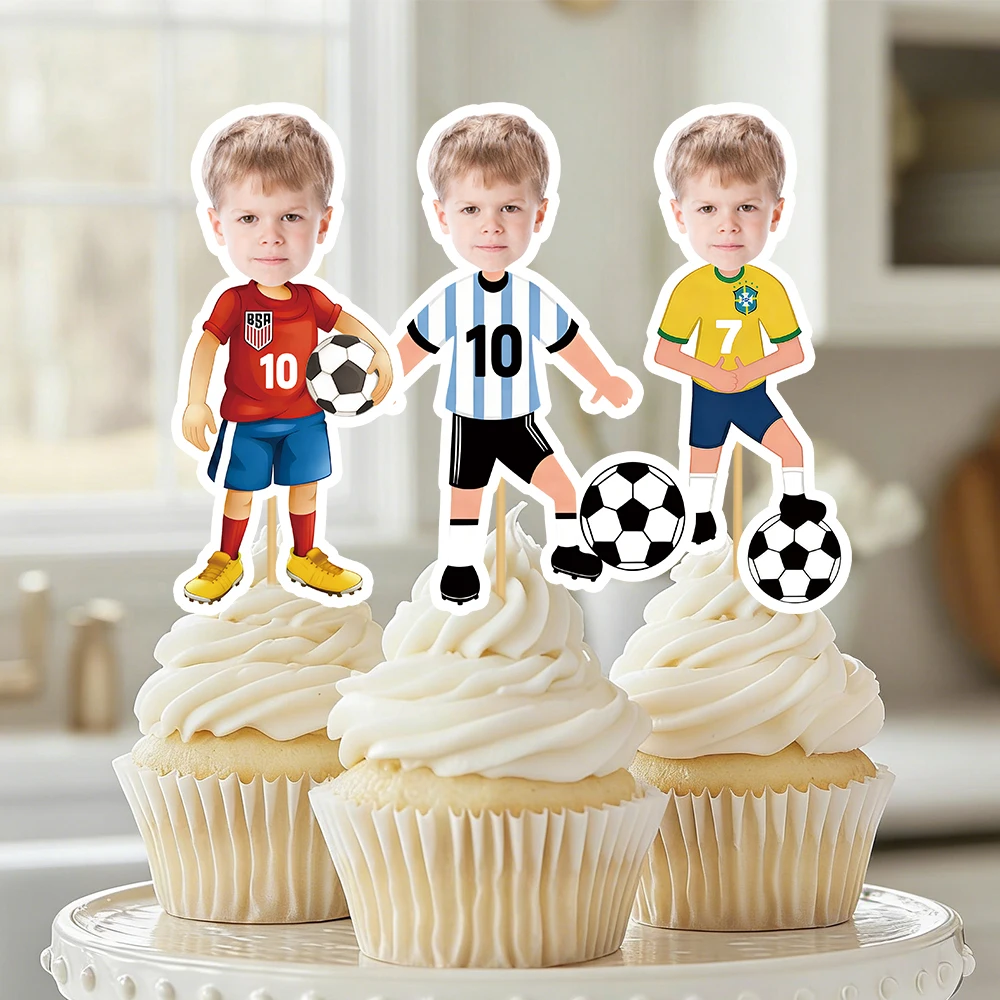 Personalisierter Fotokuchenaufsatz mit Fußballspieler-Motiv, perfekt für Fußball-Geburtstagsfeiern, Partyzubehör.