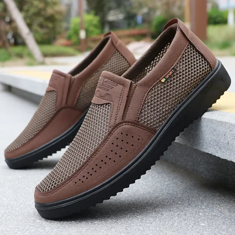 Sommerliche Herren-Slipper aus atmungsaktivem Mesh, rutschfeste, leichte Freizeitschuhe aus Stoff für Väter – Detail 10