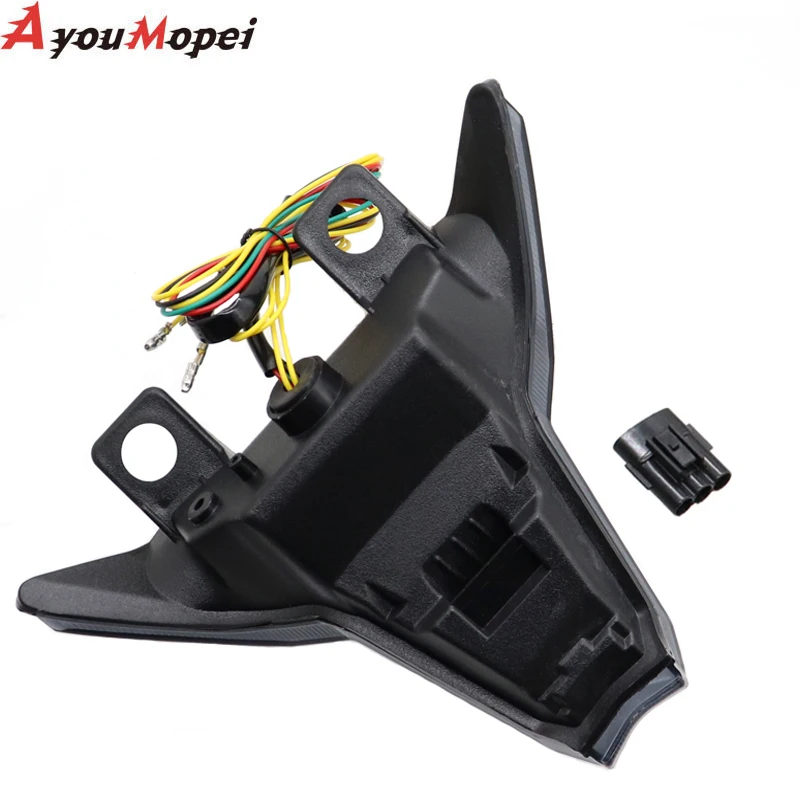 For KAWASAKI Z400 Z1000/R ZX6R ZX10R ZX10RR NINJA 400 Motorcycle LED Tail Light Rear Brake Stop Lamp with Turn Signal Flashing