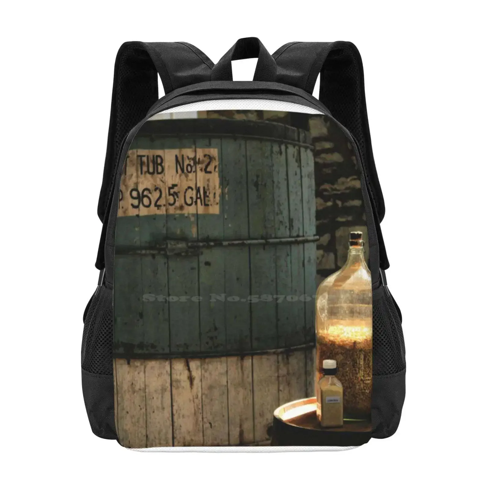 

Woodford Reserve Hot Sale Schoolbag Backpack Fashion Bags Bourbon Woodford Glass Tub Vat Drink Whiskey Reserve Trail Distillery