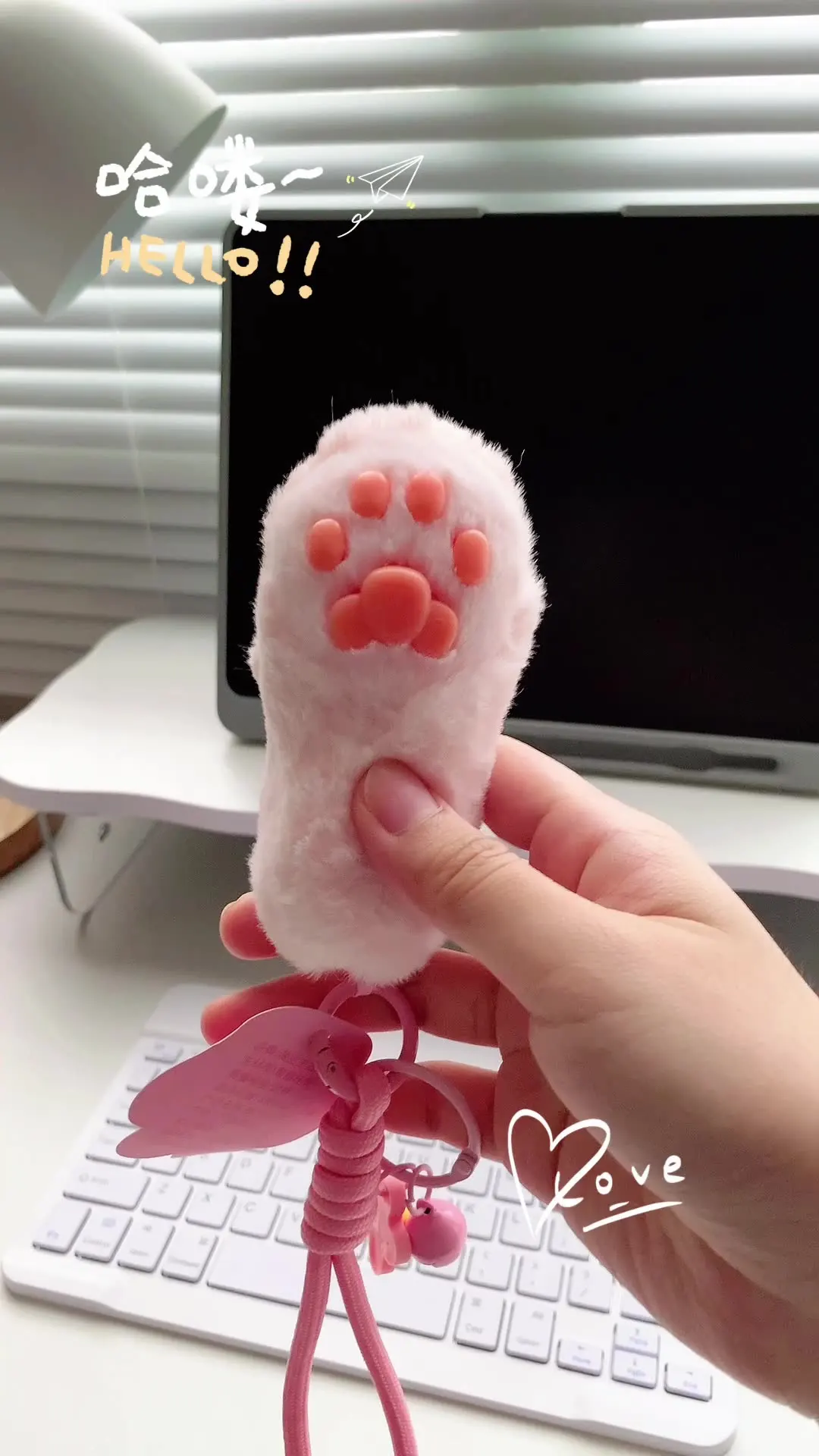 【 Unstress 】 Kitten Claw Plush Keychain Pendant Doll Pinch Le Cross border Hot Selling Doll Pendant Small Toy