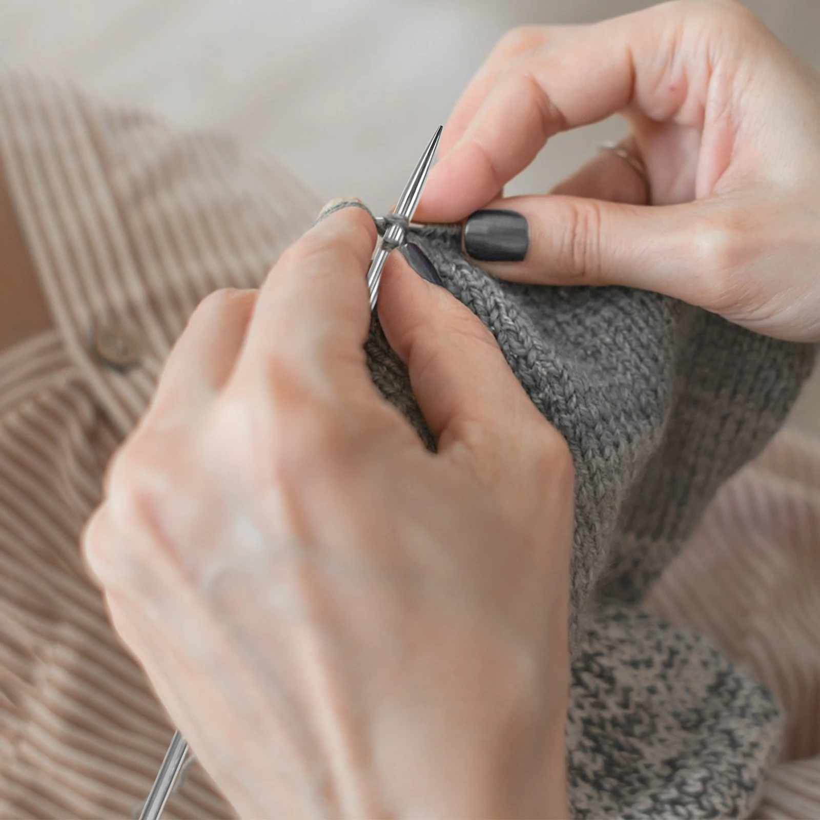 

11Pairs Stainless Steel Single Pointed Knitting Needles Set 36cm Length Sizes 2.0mm-8.0mm Tools for Crochet