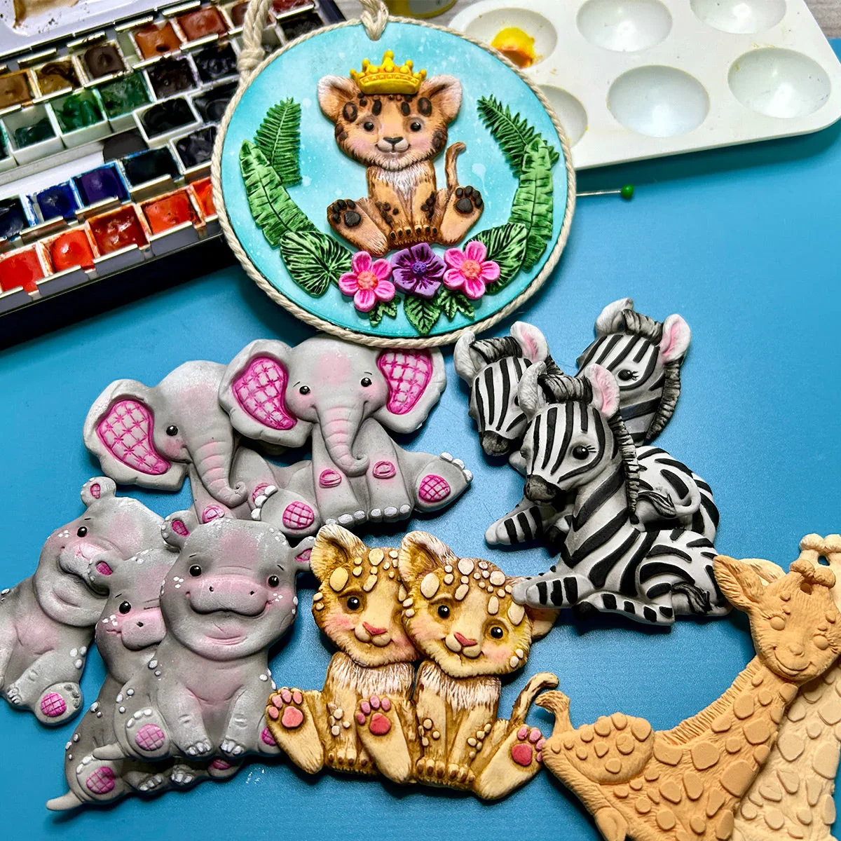 Lion Elephant Zebra Giraffe Hippo Silicone Mold Fondant Cake Decorating Mold Clay,Sugarcraft Cupcake Top Chocolate Baking Tool