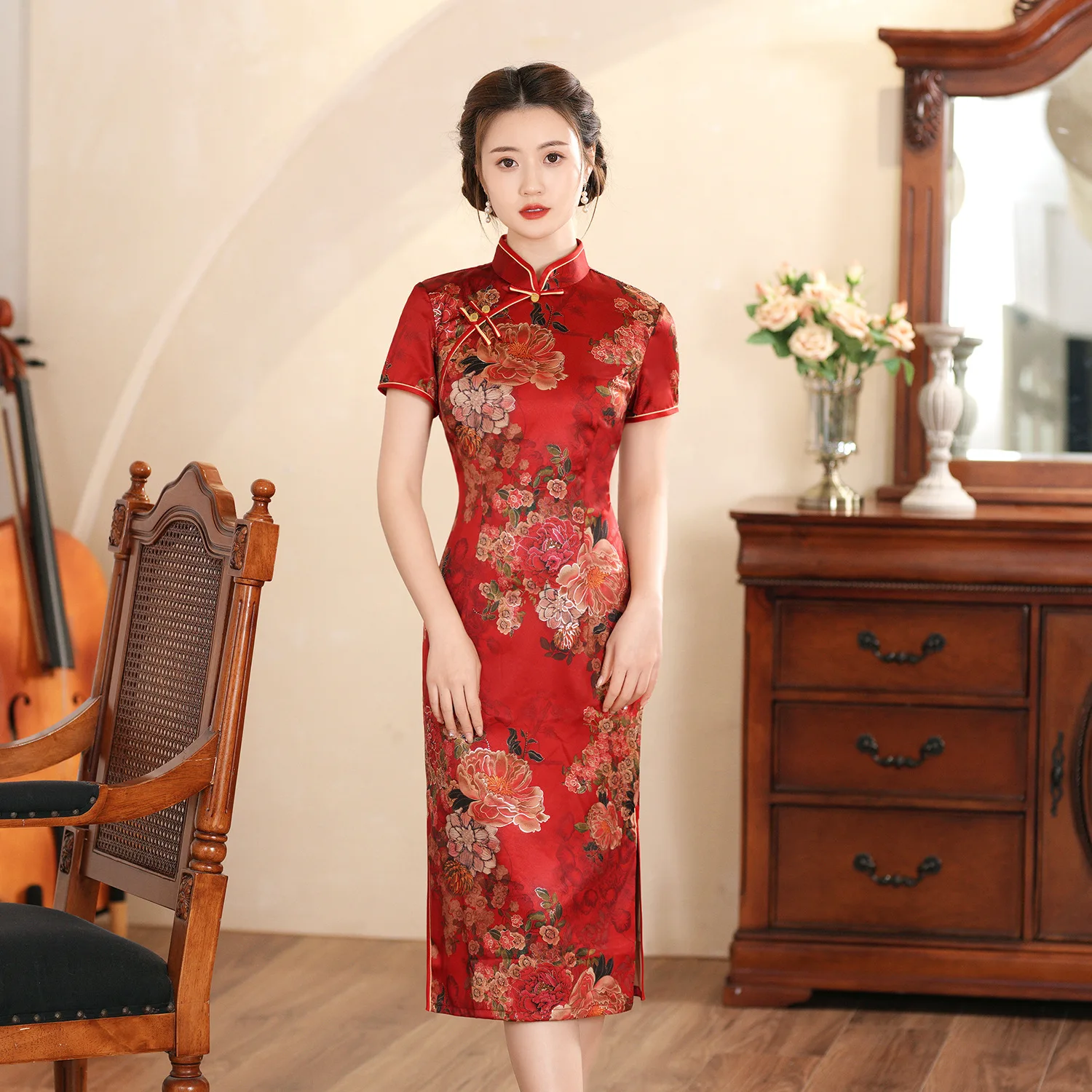 

Mid Length Cheongsam Summer 2023 New Women's Literary And Artistic Retro Short Sleeved Wedding Banquet Mother's Outfit Daily