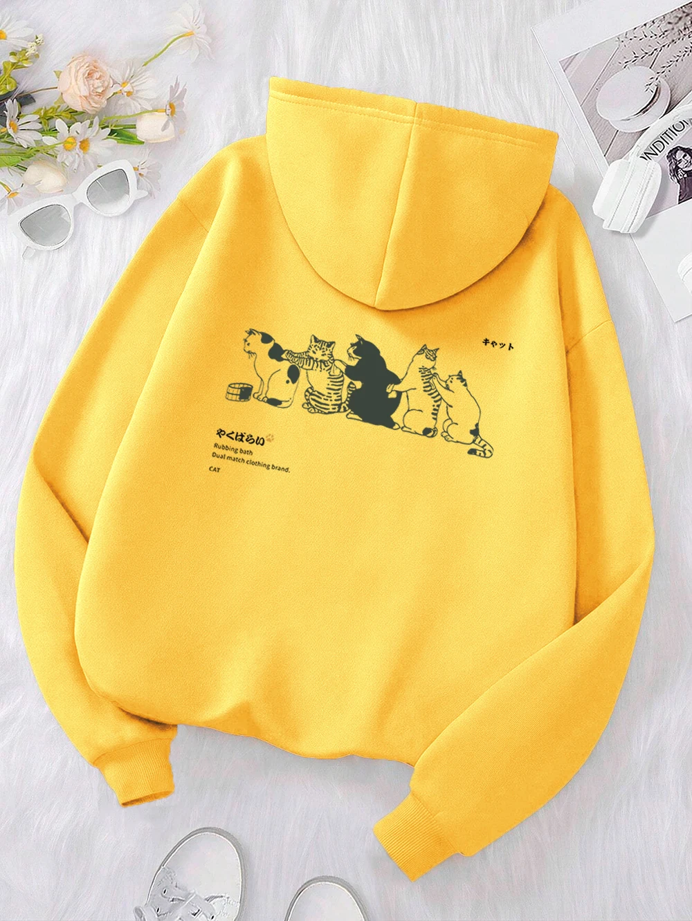 Japan Harajuku Queuing Cat Fun Hoody Men Women Casual Street Hoodie Crewneck Fleece Clothing Oversized Fleece Pullover Male