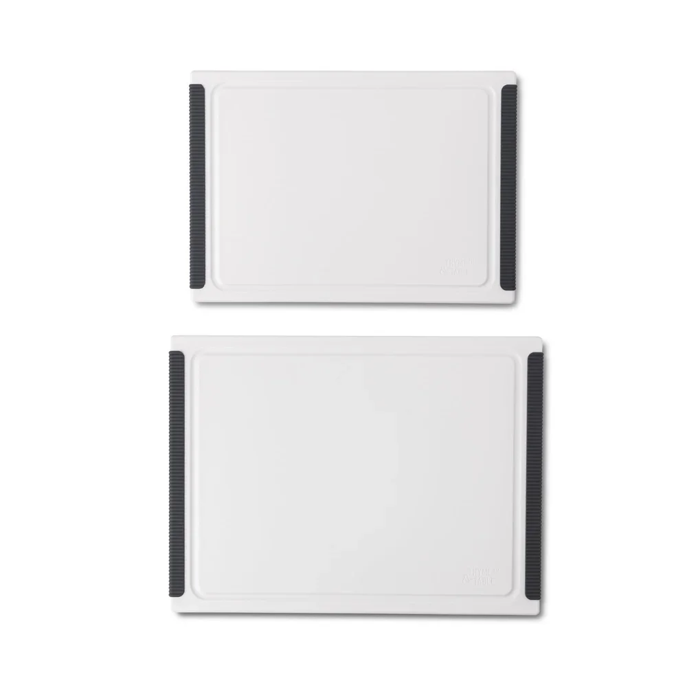 Set di 2 Taglieri in Polipropilene con Impugnature Antiscivolo, Scanalature per il Succo, Superficie Protettiva per le Lame, Leggeri e Resistenti, Utensili da Cucina