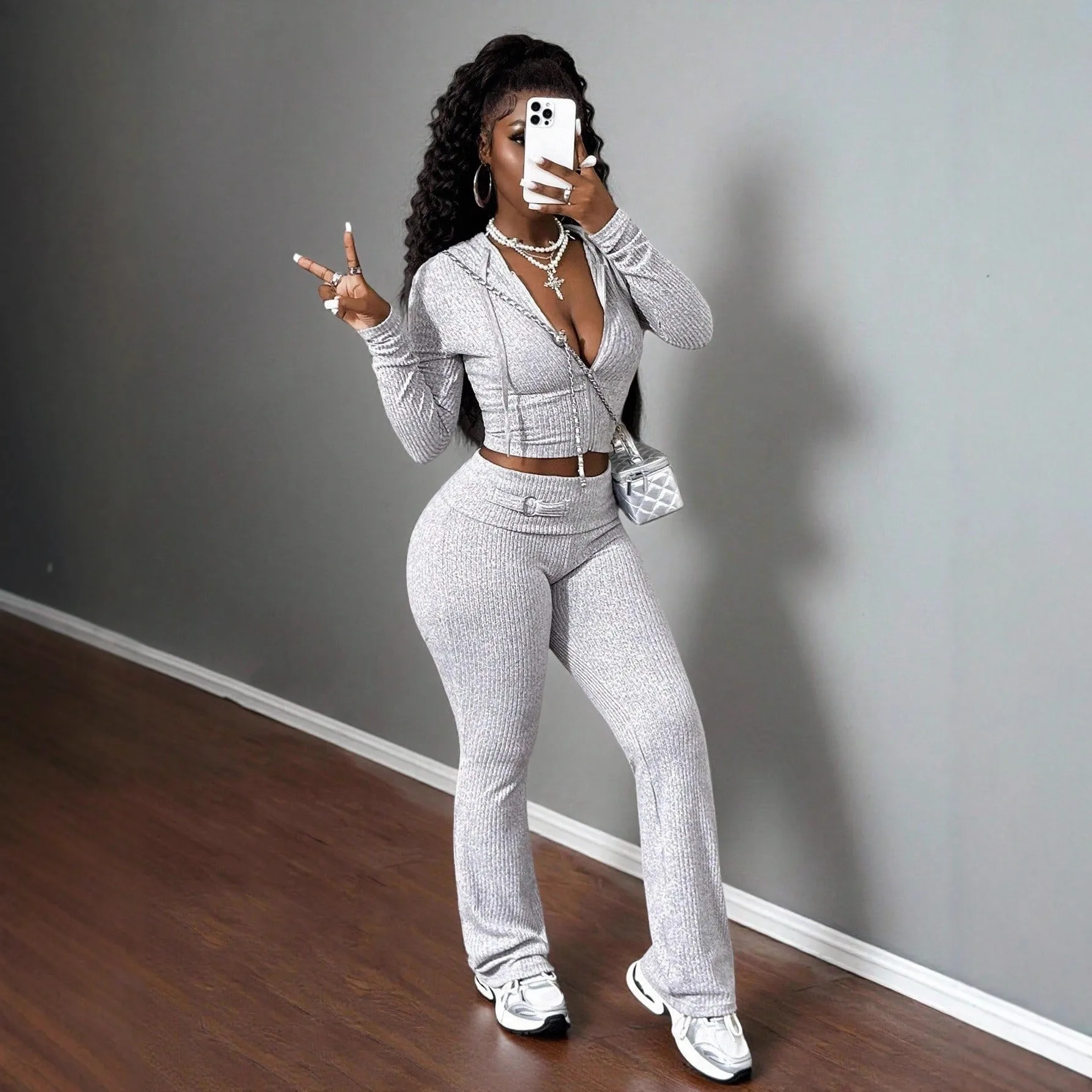 

Fall Winter Sweatshirt Long Sleeve Solid Gray Crop Hooded Sweatshirt Zipper Front Patch Pocket Pullover Ribbed Cropped Knit Top