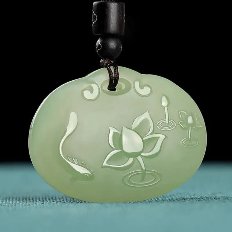 

Elegant Sapphire Lotus Fish Jade Pendant Men's and Women's Necklace Pendant Jade Pendant (random Rope) New