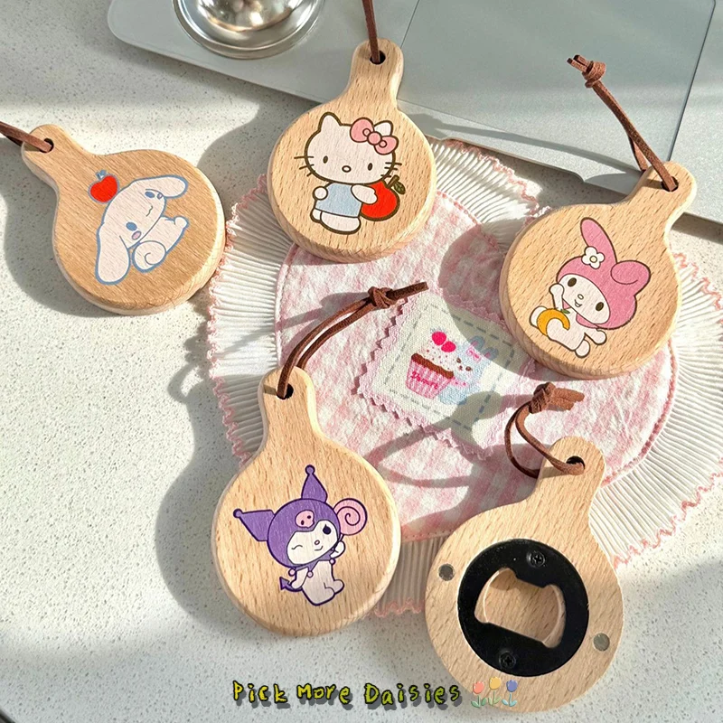 Kawaii Sanrio Hello Kitty Wijnopener Meisje ronde Bierflesopener Draagbare Koelkastmagneet Anime Gift