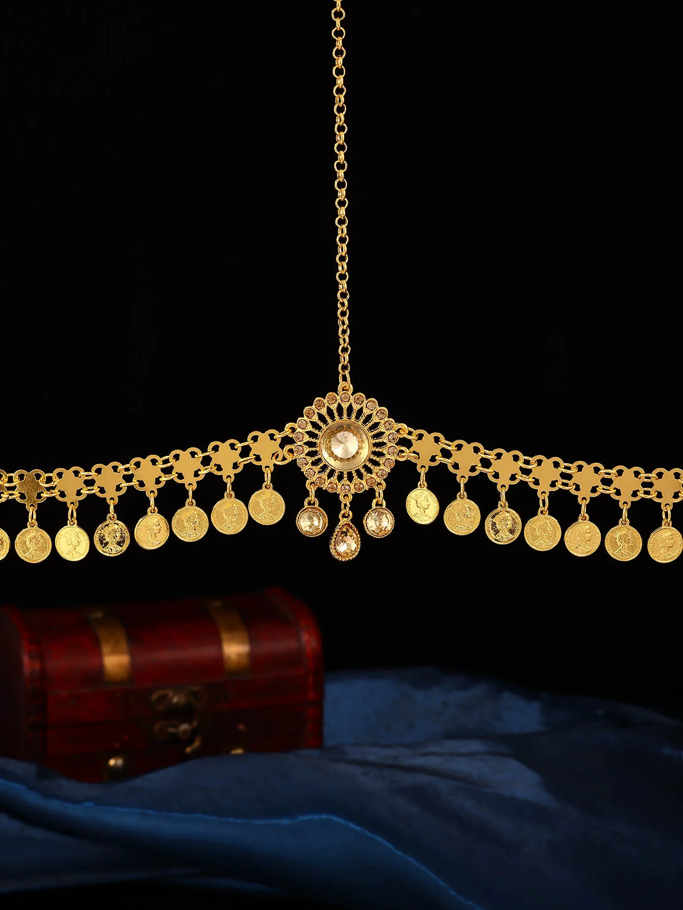 

Arab Bride Headdress, Round Coin Design, Traditional Arab Festival Robe Hair Accessory, Jewelry Gift, Adjustable Length