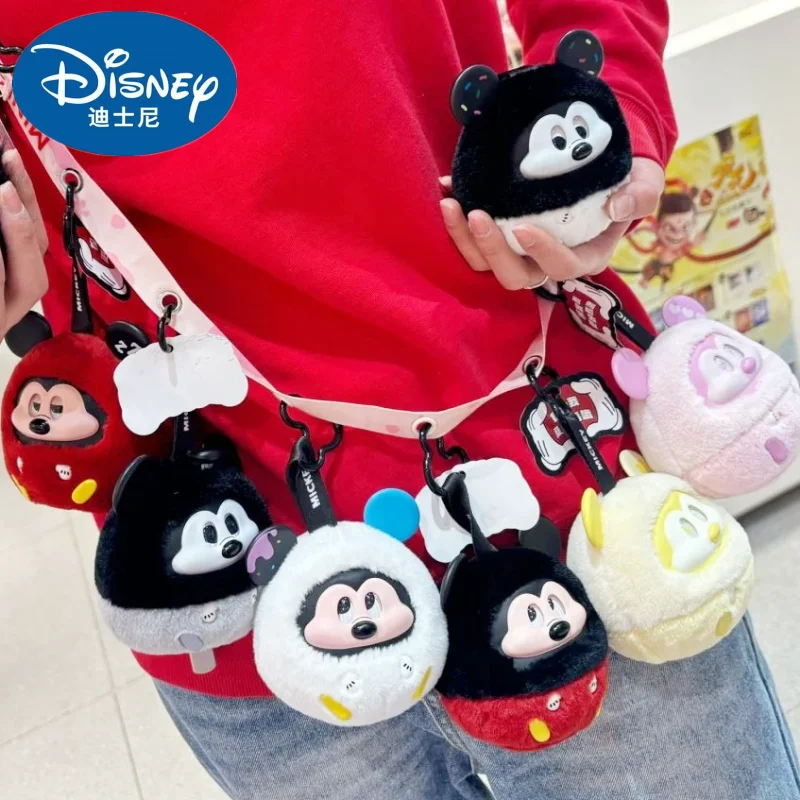 

Original Disney Mickey Mouse Fun Collision Series Vinyl Blind Box Keychain Cute Collectible Surprise Gift Toy For Women Girl