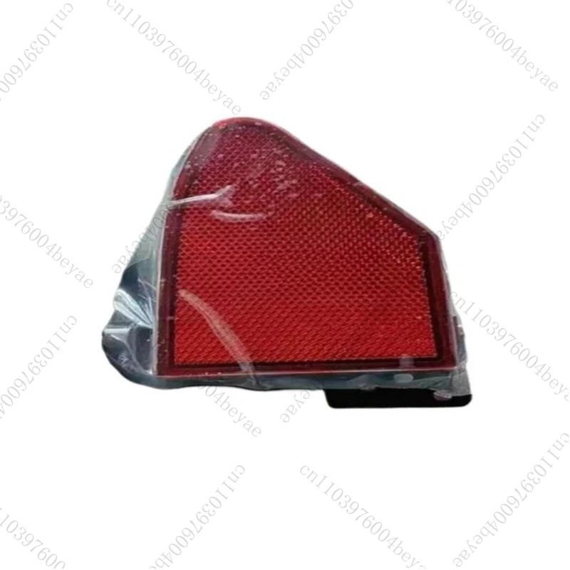 مجموعة باب منفذ شحن السيارة لـ X 2016-2020 1038548-00-I