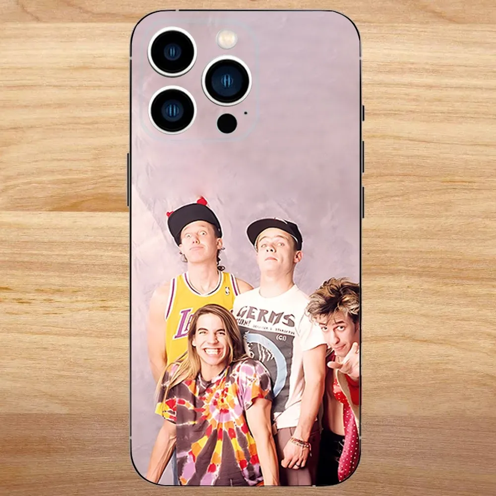 حافظة هاتف R-Red Hot C-Chili Peppers Band لهاتف iPhone 16,15,14,13,12,11,Mini,Pro,SE,MAX غطاء أبيض غير لامع مقاوم للصدمات