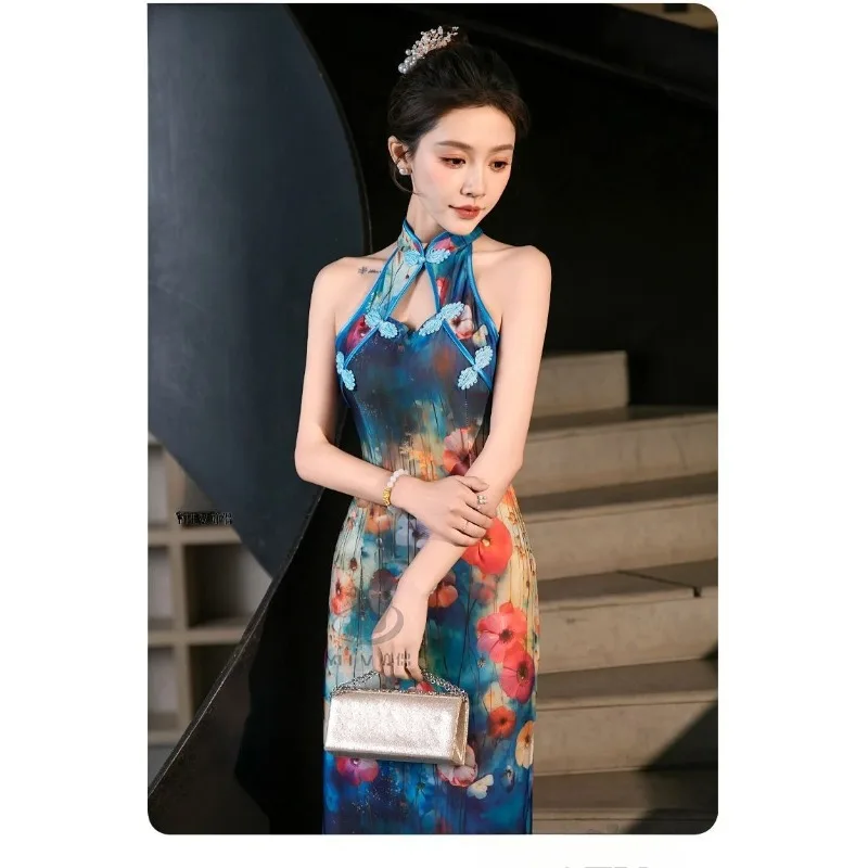 

The Sexy and Pure Chinese-style Cheongsam Dress Choice for Summer Evening Shows Waist and Hip Skirt Improvement for The Catwalk