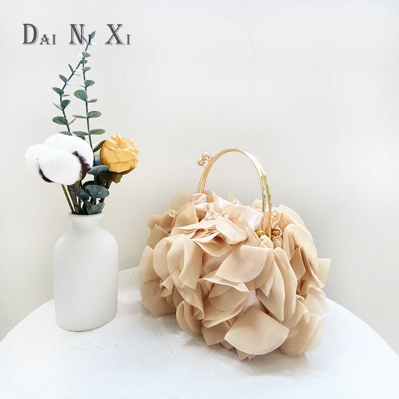 Dai Ni Xi Luxury Silks Flower Clutch Tote Bag Ladies Bridal Handbag Metal Handle Women Wedding Satin Purse