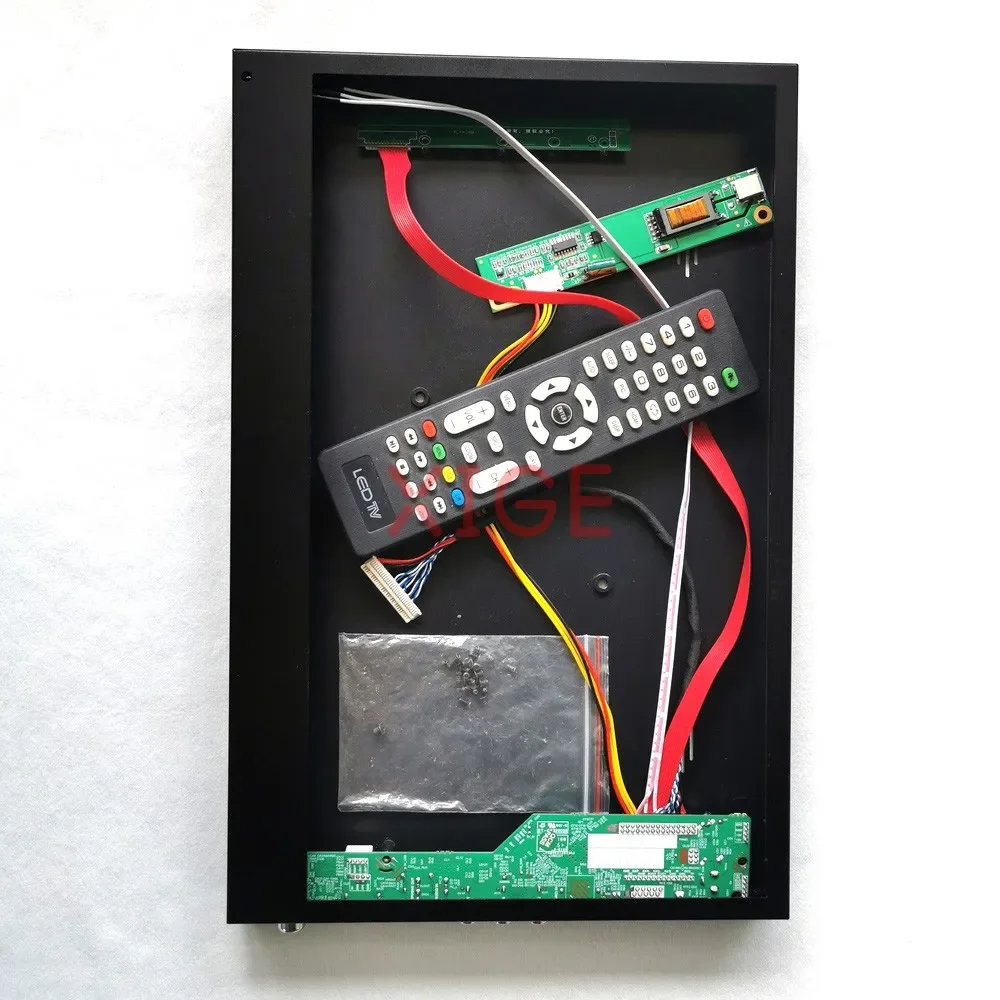 

Metal Case+Analog TV Driver Board Fit N141C1 N141C2 N141C3 14.1" 1CCFL 1440*900 VGA AV USB HDMI-Compatible DIY Kit 30 Pin LVDS