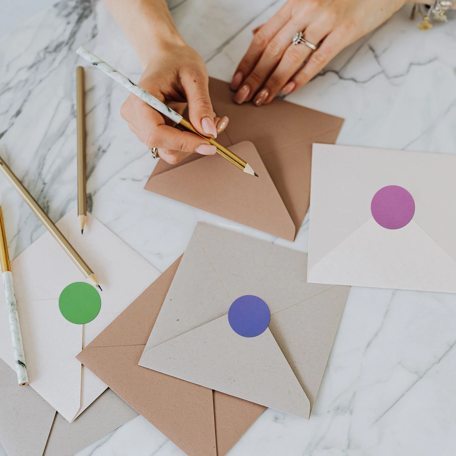 

Colorful Label Stickers 2 Rolls Colored Dot Paper Self Adhesive Craft Seal Creative Diary Decor Gift Wrapping Kids DIY Folder