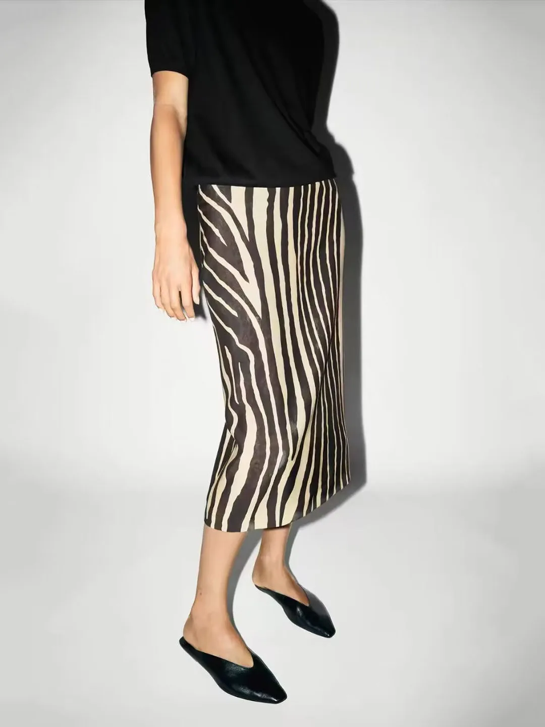 Autumn New Arrival A-Line  Skirt Women's Standard Fit Midi Skirt Printed Design Bodycon Style Polyester Fabric