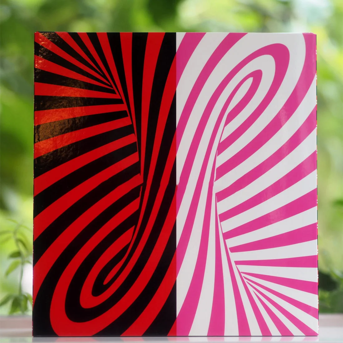 กล่องปฏิทินนับถอยหลังความงามแบบกำหนดเอง กล่องกระดาษแข็งแบบลิ้นชัก 12/24/25 ช่อง สำหรับขายส่งเครื่องสำอาง