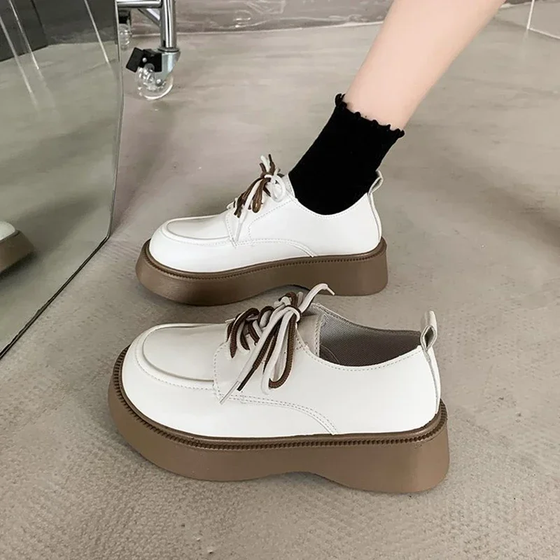 2024 Spring and Autumn New Style Fashionable and Comfortable Casual Women\'s Shoes Round Toe Shallow Mouth Thick Sole Shoes