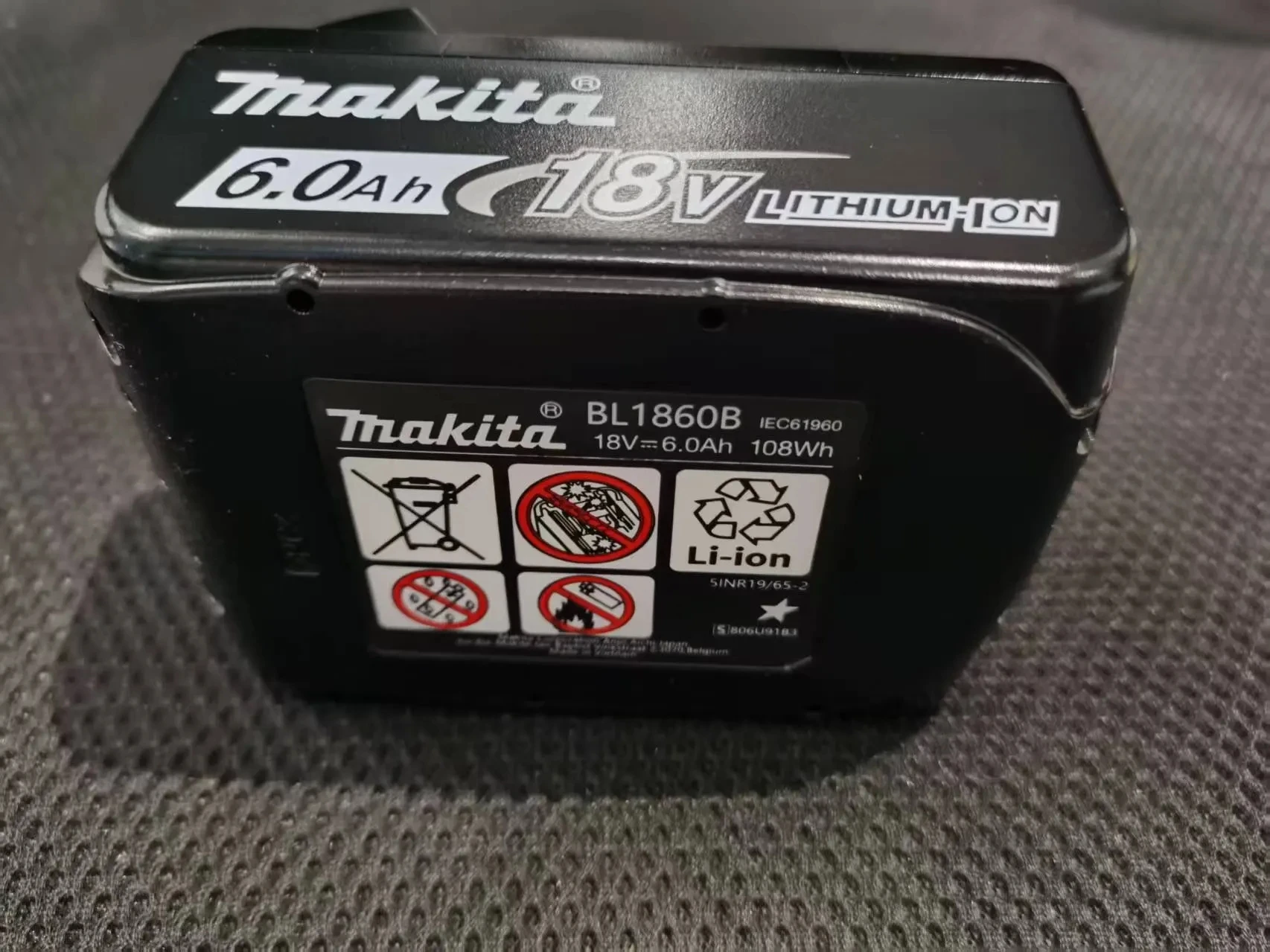 2026 Genuine Origina Makita 18V 6.0ah Power Tools Li-ion Rechargeable LXT battery BL1860B BL1850 BL1840 for 18V with Power Tools
