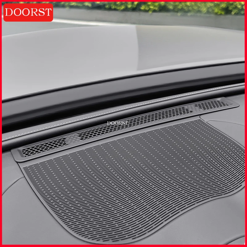 For Mercedes Benz C Class W206 Dashboard Air Outlet Cover Buckle Dust Protection Cover Interior Modification Accessories