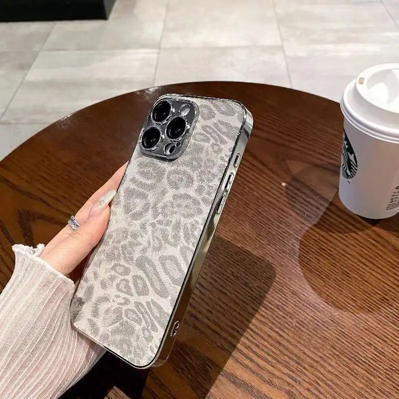 

Роскошный кожаный чехол для телефона с тисненым узором для iPhone 15 14 13 12 Pro Max Модный популярный однотонный чехол с золотыми буквами