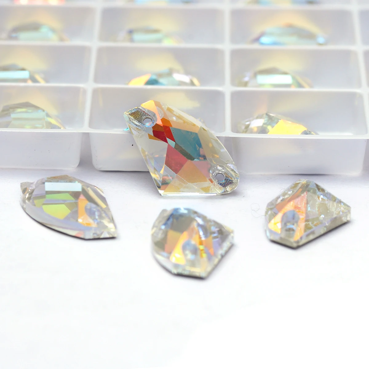 PUBRILEX Cognac Glas Strasssteine mit AB-Effekt, flache Rückseite, DIY-Schmucksteine zum Nähen für Kleidung, Taschen und Accessoires – Detail 3