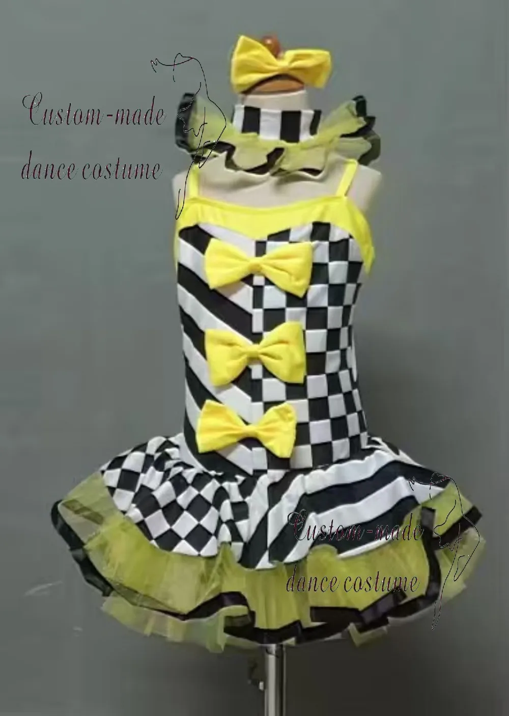 

Новое детское танцевальное платье в клетку с тюлевой юбкой для выступлений и соревнований