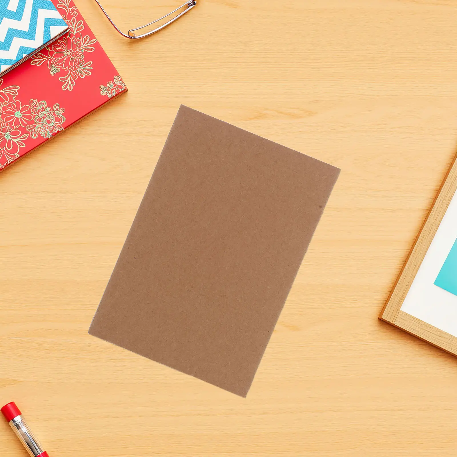 

Kraft Paper Drawing Notebooks 7.5x5 Inch 64 Sheets 70Gsm Hardcover Sketchbook Blank Pages for Artists Students Portable