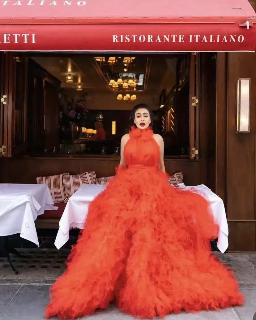 Elegante longo vestidos de baile sem costas longo exuberante vestidos femininos para sessões de fotos vestidos formais de noite inchado em camadas babados