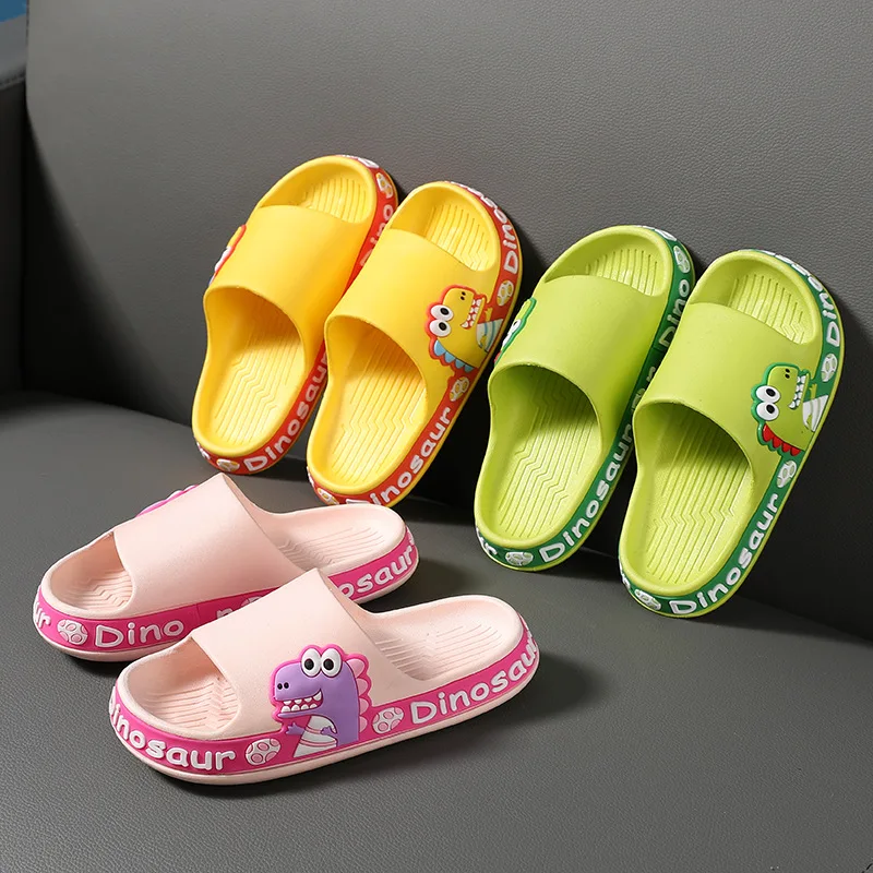 Zapatillas de verano para niños, chanclas de dibujos animados, sandalias antideslizantes para interiores y exteriores, zapatos de fondo suave