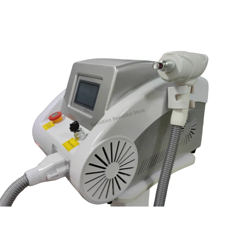 Tattoo Spot Removal Machine Carbon Q Switch ND Yag Device for Carbon Peeling and Pigmentation 1064 nm 532nm and 1320nm