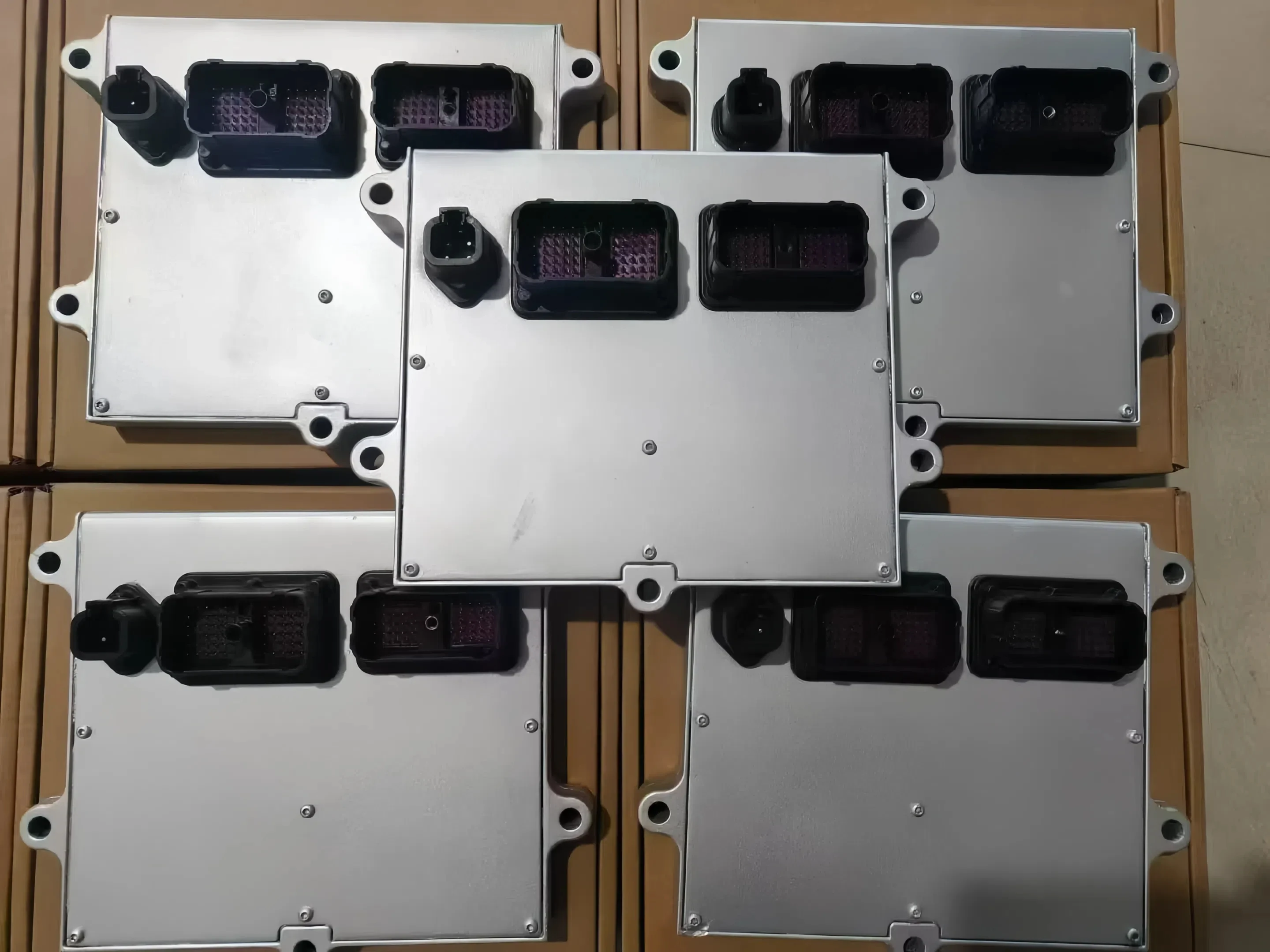 High Performance ISBE ISDE QSB6.7 Diesel Engine CM2850 CM850  Electronic Control Module ECM ECU 4921776 4921797