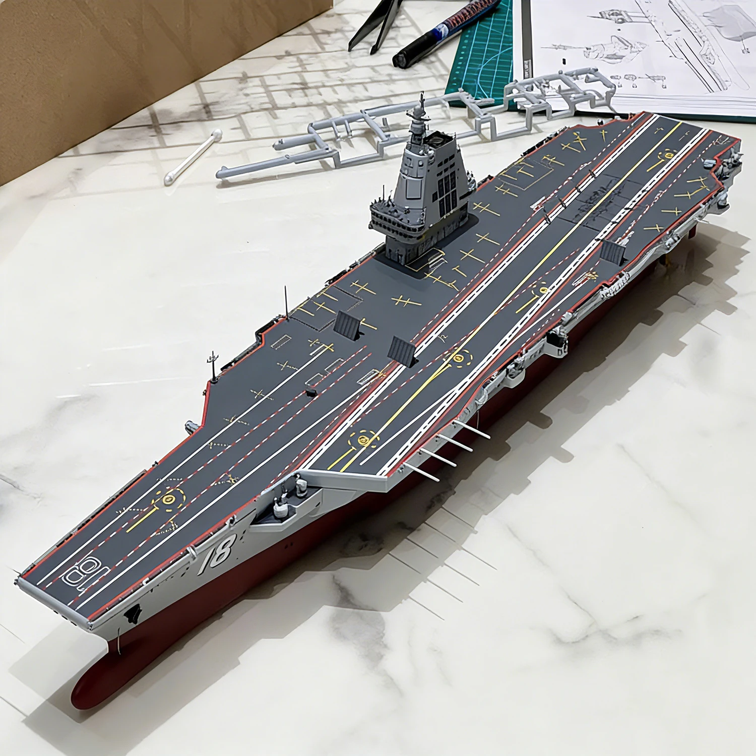 

1/700 Simulation Type 003 Aircraft Carrier Assembly Model 46.1cm Rich in Detail Ships Static Model Toy Ornament Warship Model