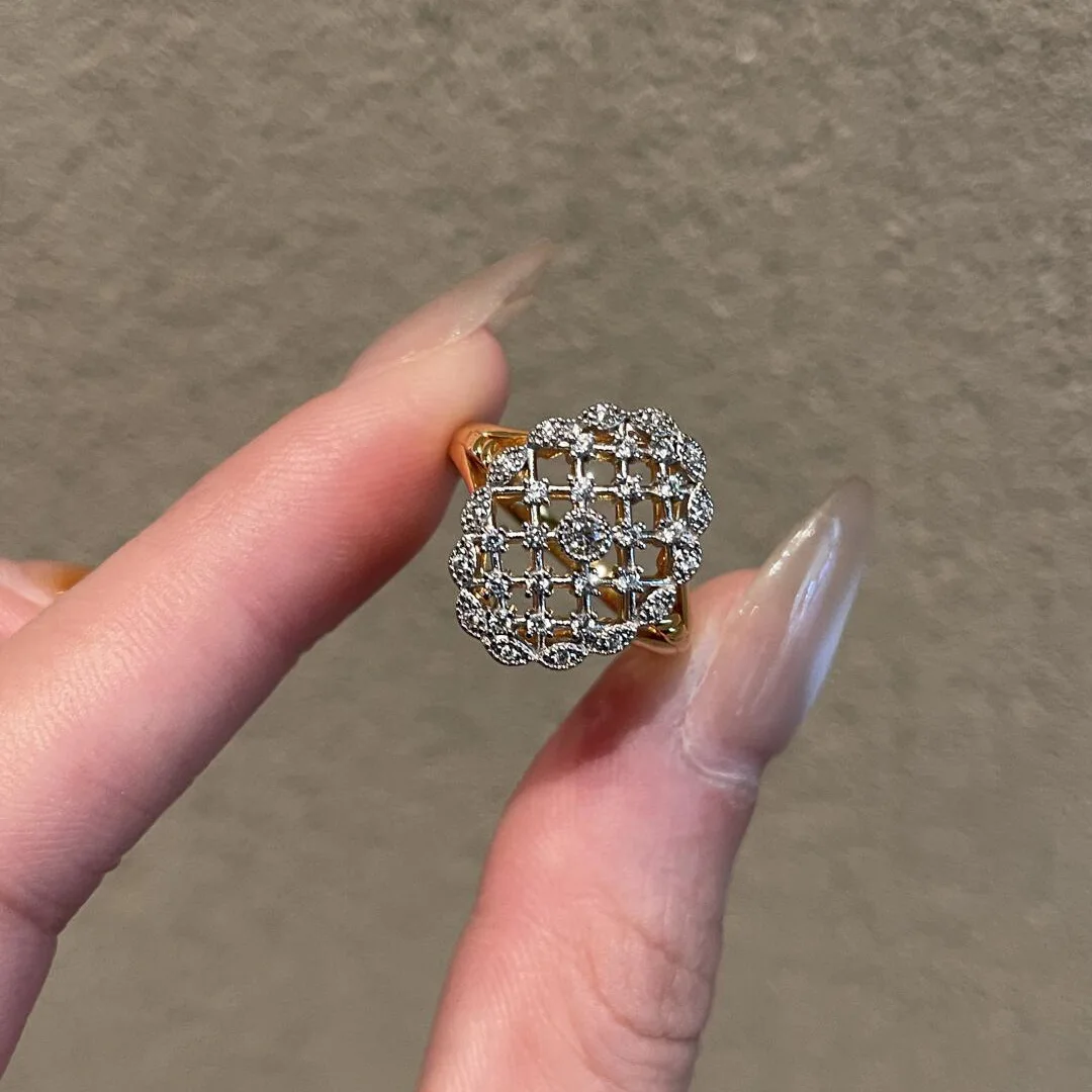 Retro court style lace oval rings for women adjustable diamond inlay light luxury rhombus dream ring wedding jewelry gift