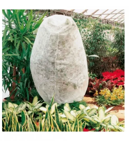 Winter fabric hood for plant and tree protection, 3 bags of 1.5x1.8 m permeable to air and water, effectively protects vegetables, flowers, fruit trees and other winter frost trees