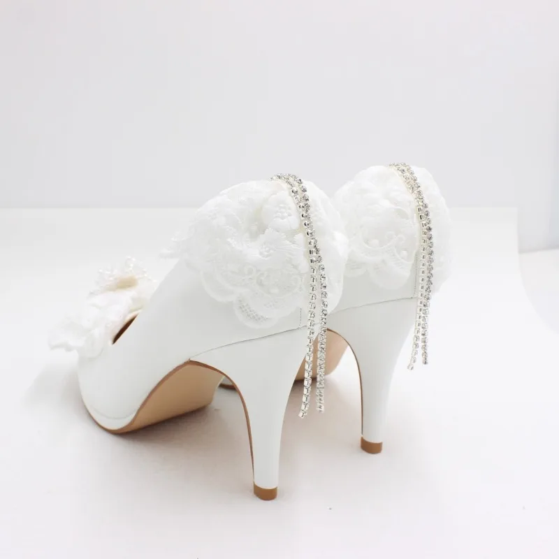 Zapatos de plataforma impermeables para mujer, tacón fino de 8 CM, lentejuelas blancas, decoración de flores, tacón alto de boda, punta redonda