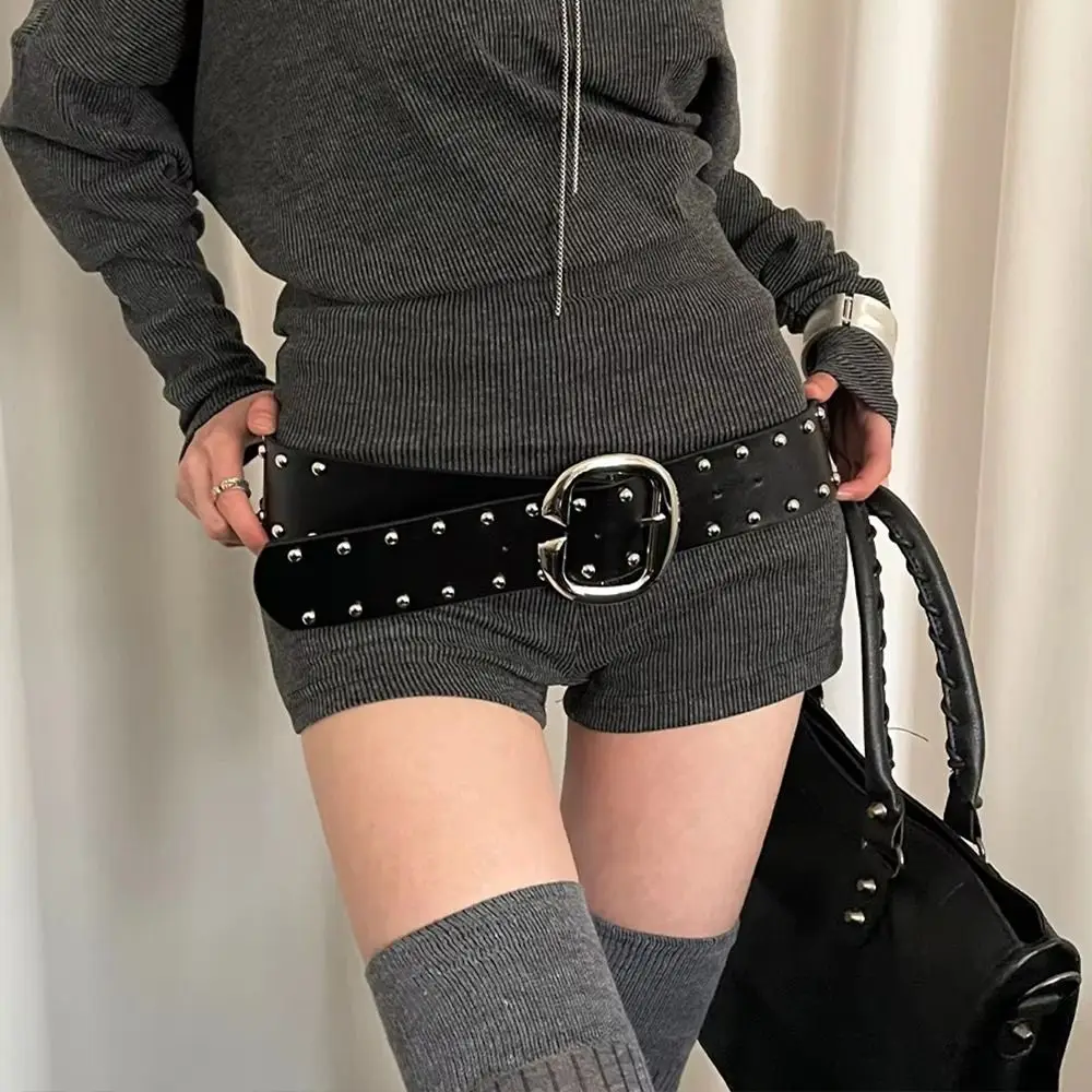 Cintura da donna larga di design vintage Cintura in vita con rivetti stile punk gotico Y2k Abito americano Cintura jeans Streetwear