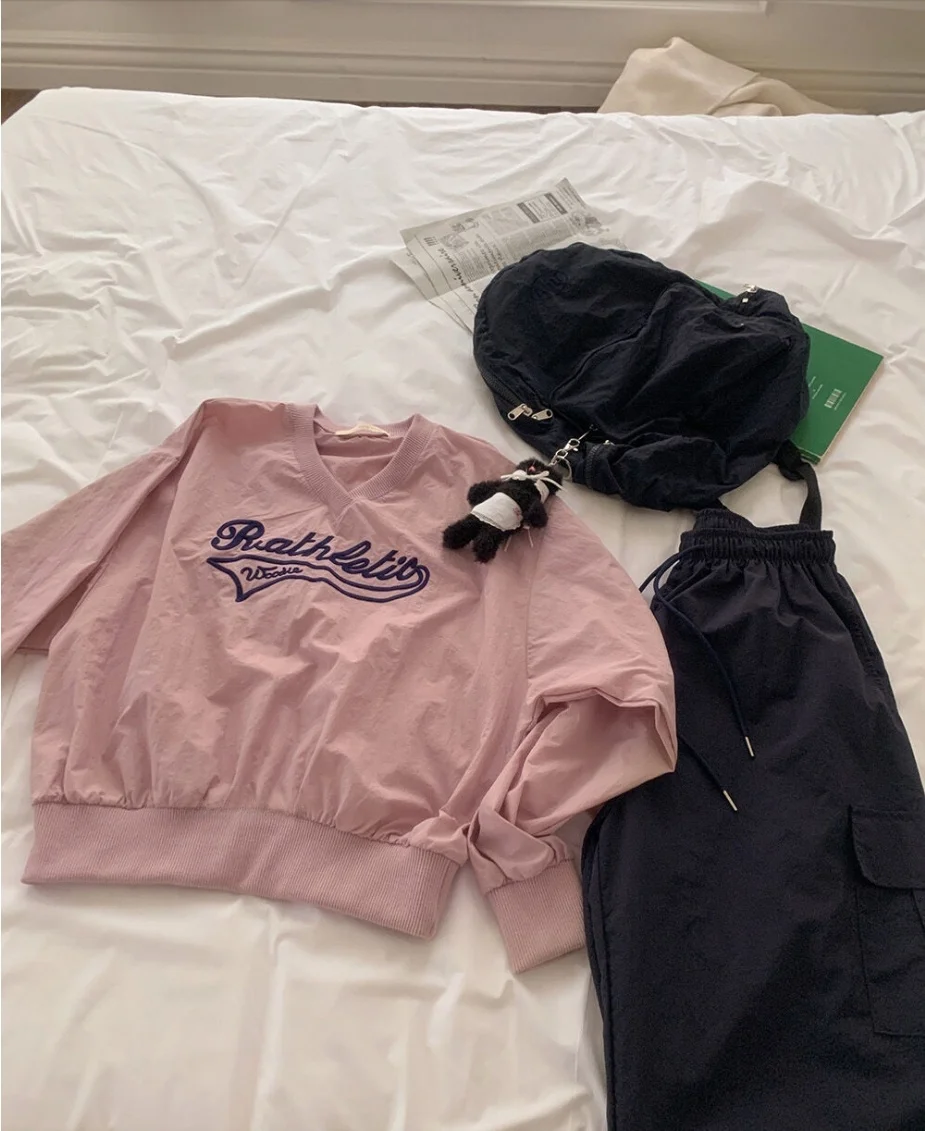 Pink Embroidered Letter Nylon Sweatshirt V-Neck Overhead Trendy Women's Clothing Spring Autumn New Style Commute Style Loose Fit