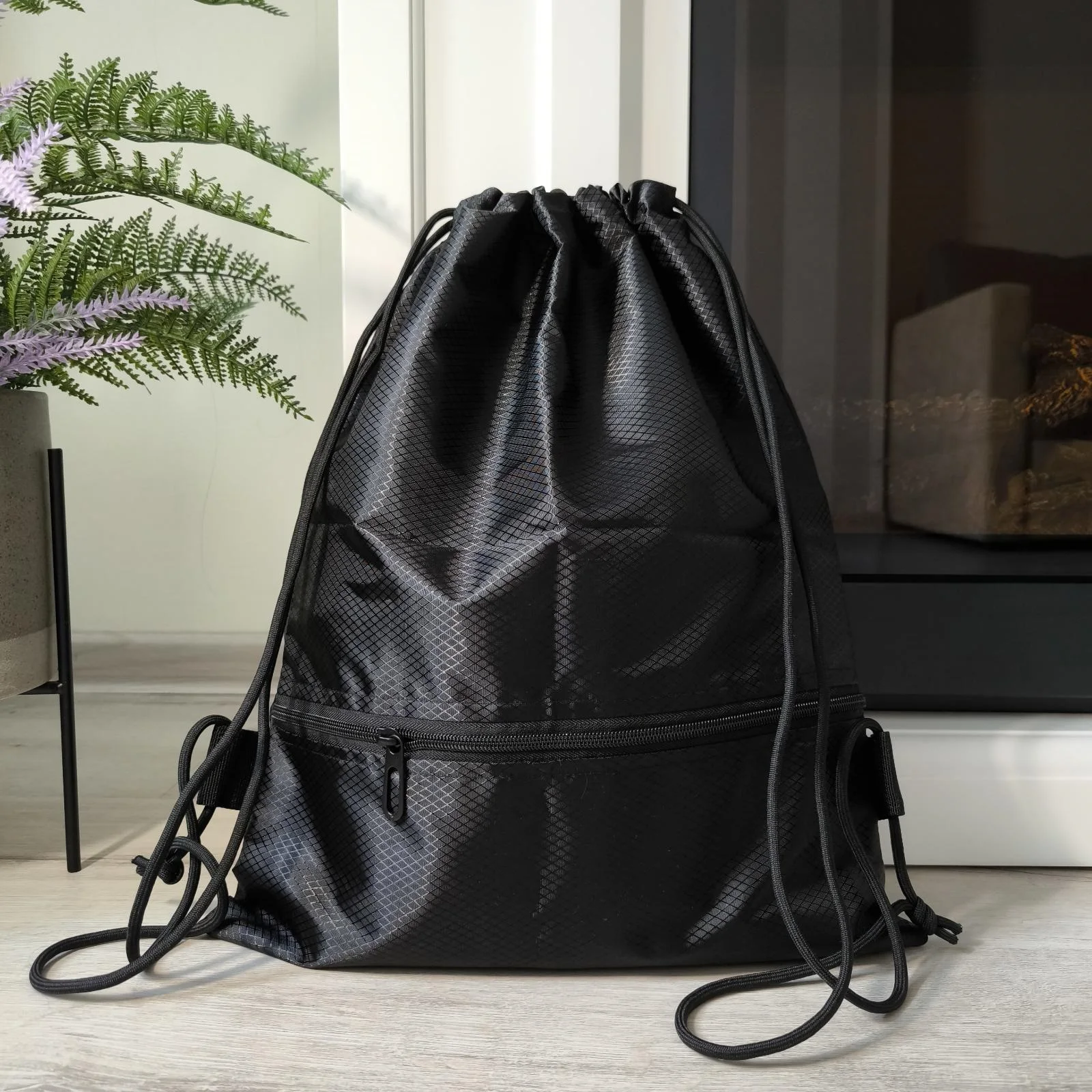 Lightweight Simple Drawstring Backpack – Perfect for Everyday Use and Travel