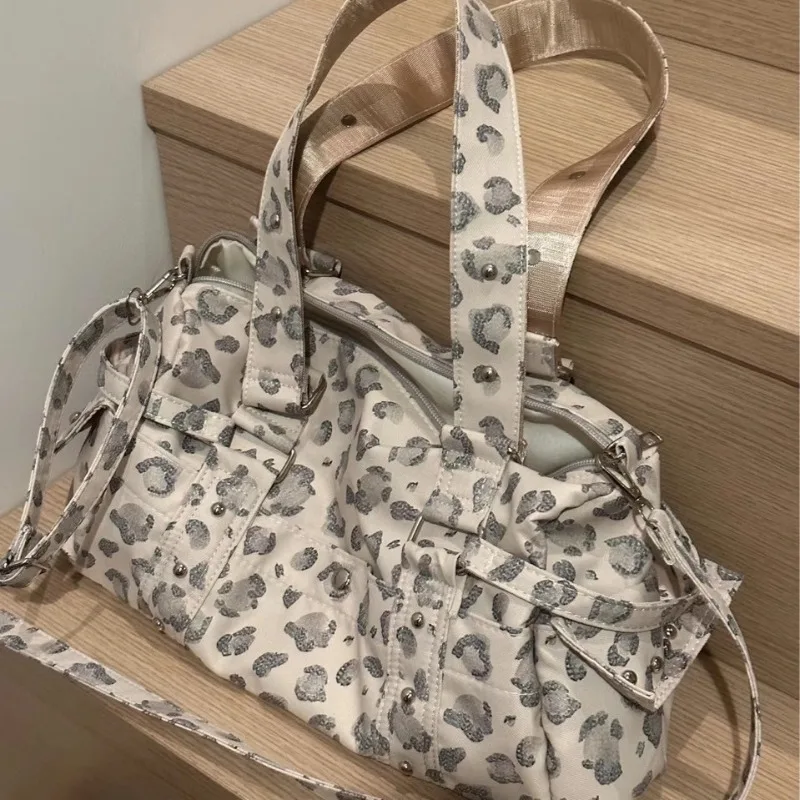 Leopard Print Crossbody Bags for Woman Shoulder Bags Large Capacity Yoga Fitness Bag Sports Bags Purse and Handbags Bolsos Mujer