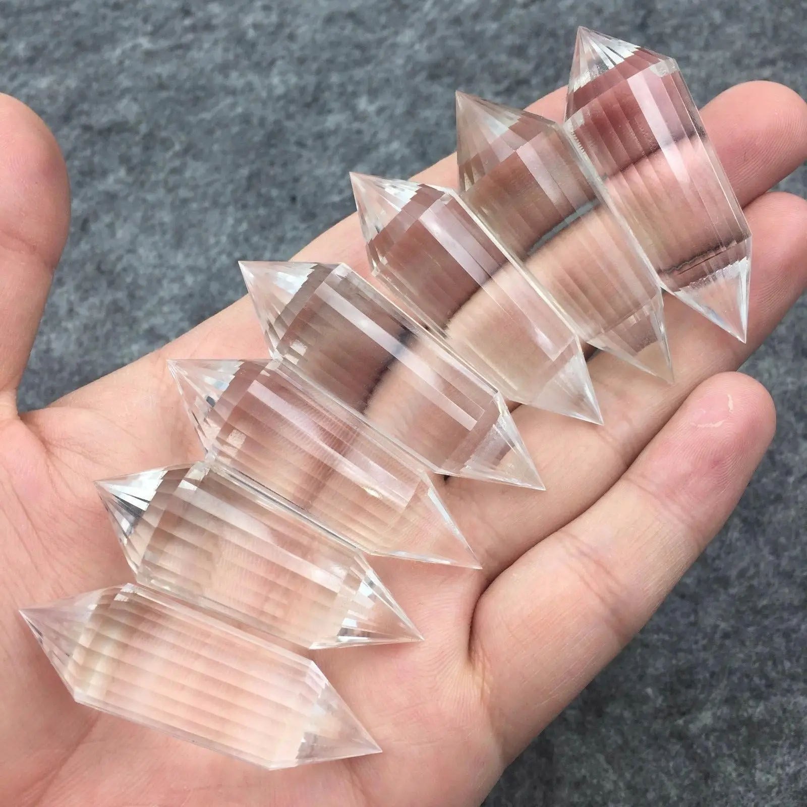 DT VOL-Natural Transparent Quartz Crystal Point Stick, Home Decor, Fashion Gift, Chakra Therapy, 24-sided Style, 1Pc