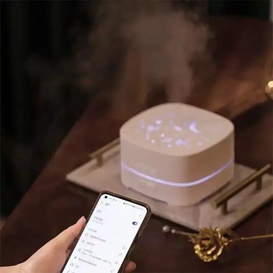 

Household Bluetooth Music Large Water Tank Aroma Machine Desktop Modern Style Aromatherapy Machine With Fading Atmosphere Light