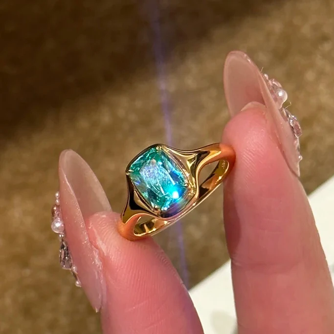 Vintage Sparkling Blue Green Crystal Dopamine Rings For Women Creative New Luxury Simple Fashion Jewelry Ring