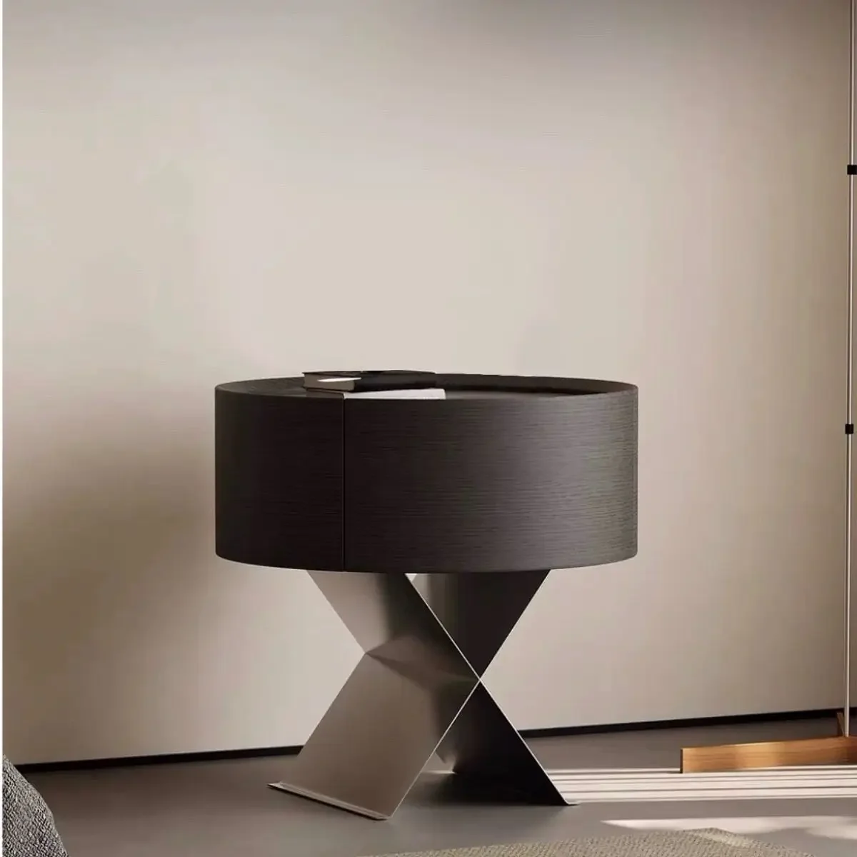 Light Luxury Bedside Tables Designer Storage Stainless Steel Storage Bedside Table Bedroom Home Creative Storage Cabinets