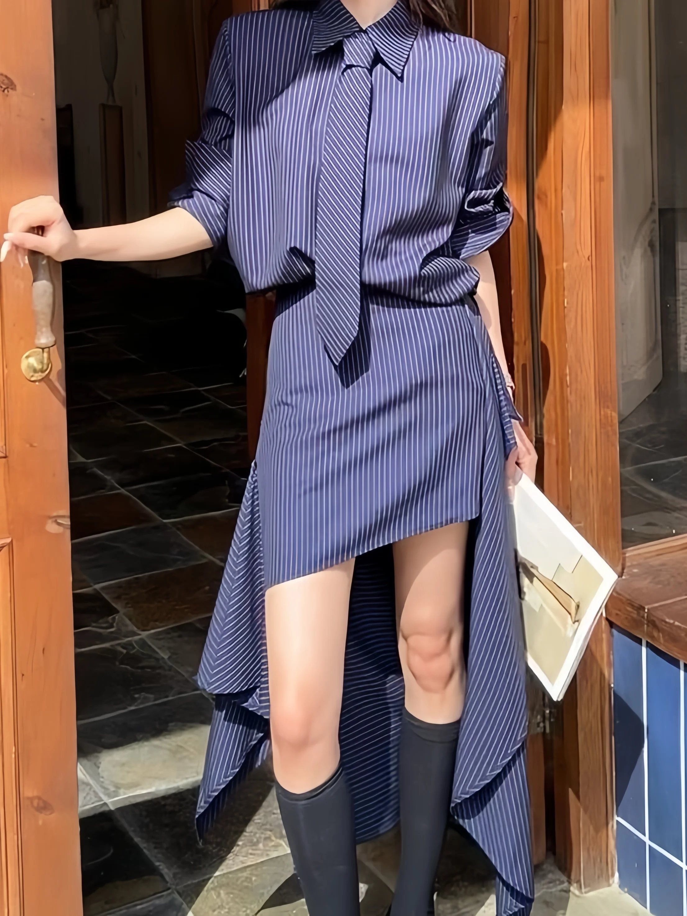 Elegant Blue Striped Shirt And Skirt Set Women's Fashion Ensemble for Commuting Autumn 2026 Long Sleeve Casual Style Two-Piece